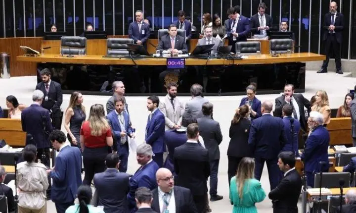 Reviravolta nas Eleições 2026: Congresso Derruba Veto de Lula e Muda Regras de Doações de Campanha