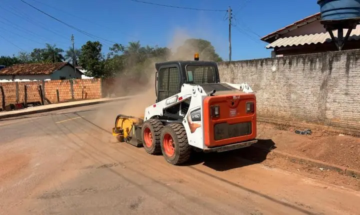 Rosário Oeste inova na limpeza urbana com adoção de veículo varredor