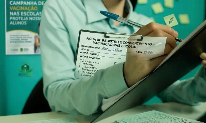 Rosário Oeste lança estratégia para vacinar crianças e adolescentes nas escolas