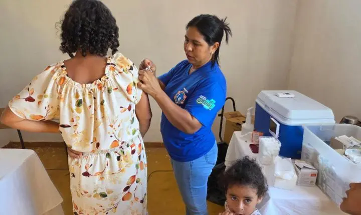 Rosário Oeste levou vacinação e atendimentos médicos ao Distrito de Marzagão