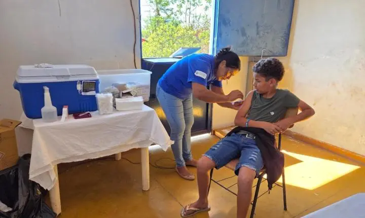 Rosário Oeste levou vacinação e atendimentos médicos ao Distrito de Marzagão