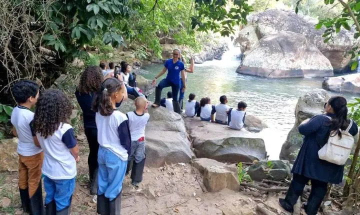 Secretaria de Meio Ambiente de Nobres promove ação de conscientização ambiental com estudantes da rede municipal