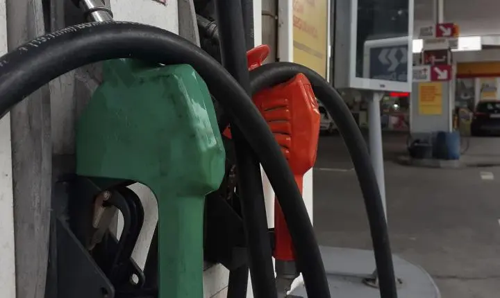 Refinaria de Mataripe anuncia corte de 11,3% no preço da gasolina
