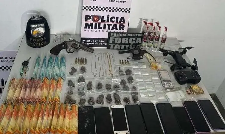 Seis homens forão presos por roubo e transferência de R$ 100 mil em Tangará