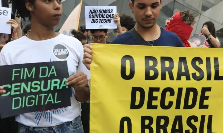Sociedade civil entrega nota ao TSE contra censura nas redes sociais