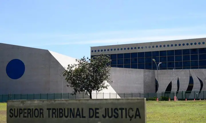 STJ agenda depoimentos de mulheres que acusam ministro Marco Buzzi de assédio sexual