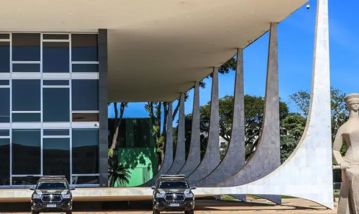 STF retoma julgamento sobre a uberização de aplicativos