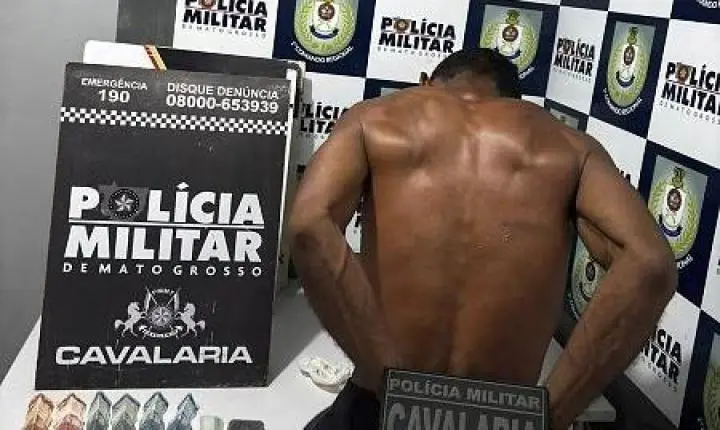 Suspeito foge para mata e abandona pasta base e balança durante perseguição