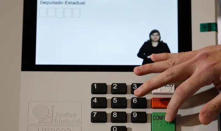 TRE-RJ altera 66 locais de votação para reforçar a segurança e combater o crime organizado