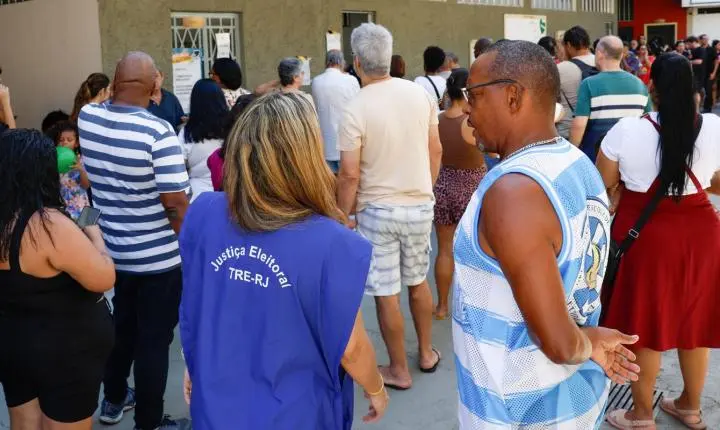 TRE-RJ suspende propaganda eleitoral gratuita de rádio e TV até domingo