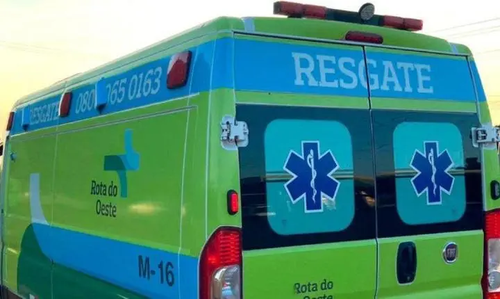 Três pessoas ficam feridas em engavetamento com 4 veículos na BR-364 em Rosário Oeste