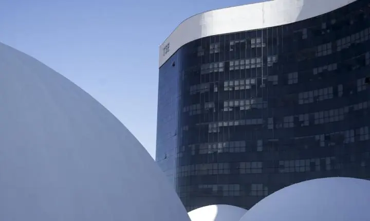 TSE cassa governador de Roraima e determina novas eleições diretas