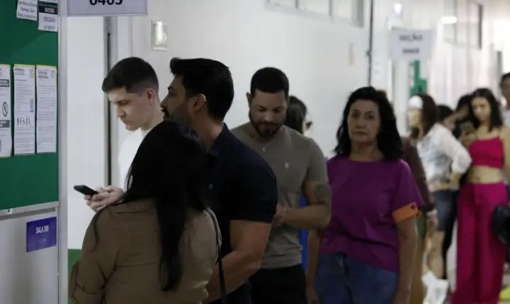 Dados de comparecimento de eleitores passam por processamento no TSE