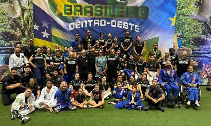 Virginia Mendes Impulsiona Jiu-jitsu e Parajiu-jitsu em MT e Prestigia Promoção de Policiais Militares