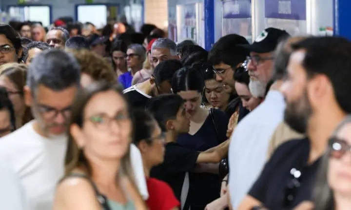 Regras liberam manifestação política com itens no dia de eleições 2026