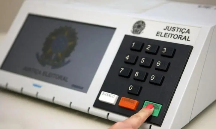 Voto branco ou nulo nas eleições 2026? Entenda a diferença e o que acontece com seu voto