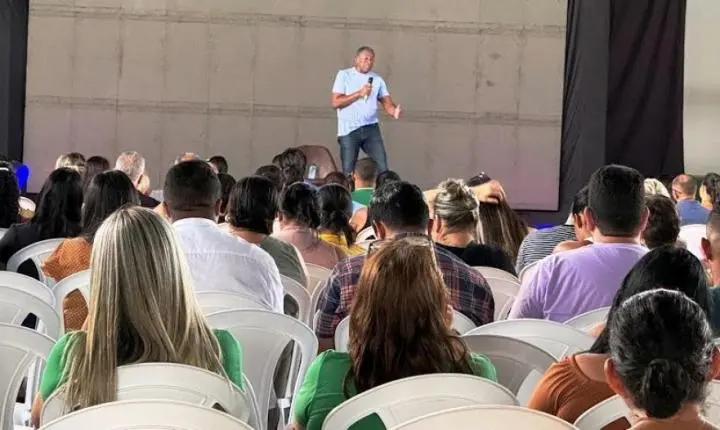Workshop com Geraldo Rufino motiva empreendedores em Rosário Oeste